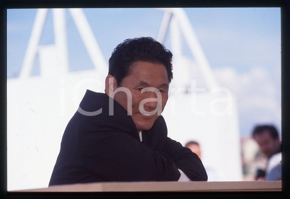 35mm vintage slide* 1999 FESTIVAL DI CANNES Takeshi KITANO Ritratto regista (8)