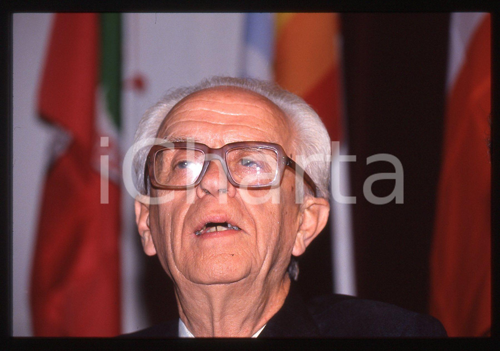 Fotografia d epoca originale 35mm vintage slide 1995 ca ITALIA Maurice DUVERGER a evento PDS Ritratto 2 1