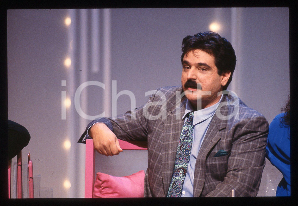 35mm vintage slide* 1990 ca CANALE 5 TRA MOGLIE E MARITO VIP Sergio VASTANO (2)