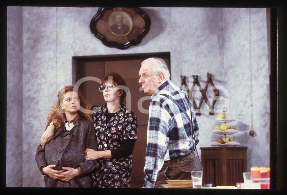 35mm vintage slide* 1988 RAI 3 TRASMISSIONE FORZATA Dario FO con Franca RAME 9