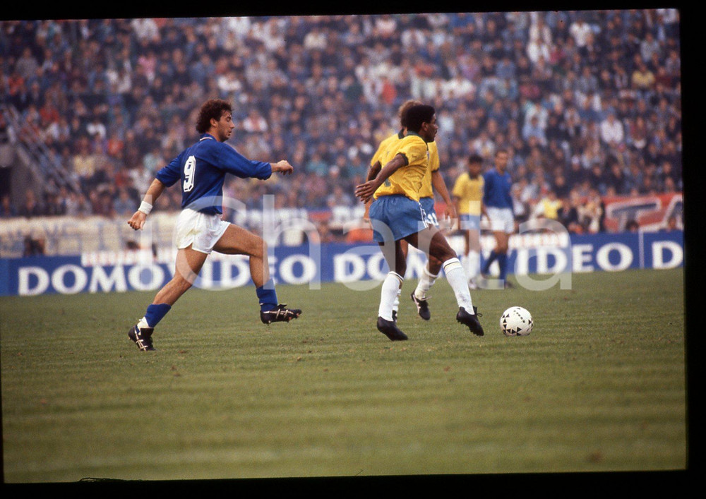 35mm vintage slide* 1989 BOLOGNA CALCIO ITALIA vs BRASILE 0-1 Gianluca VIALLI 2