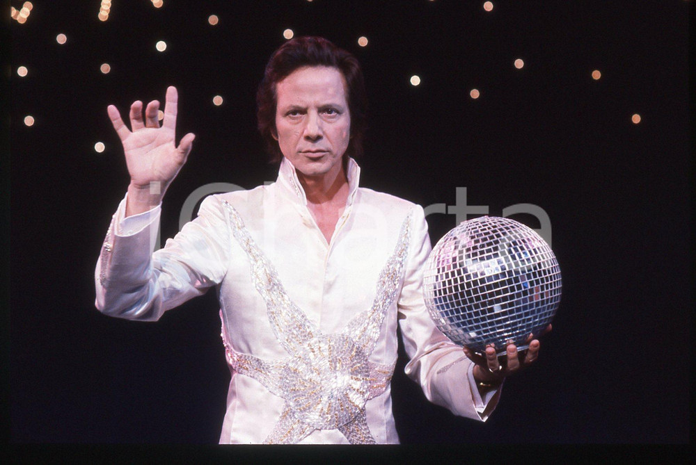 35mm vintage slide* 1984 RAI 2 IL TRAPPOLONE Mago SILVAN - Gioco di prestigio 48