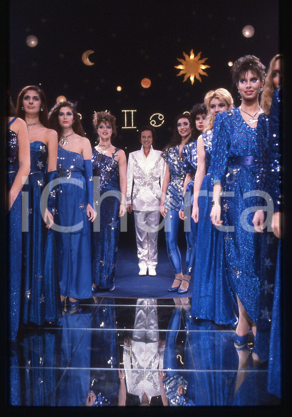 35mm vintage slide* 1984 RAI 2 IL TRAPPOLONE Mago SILVAN - Gioco di prestigio 27