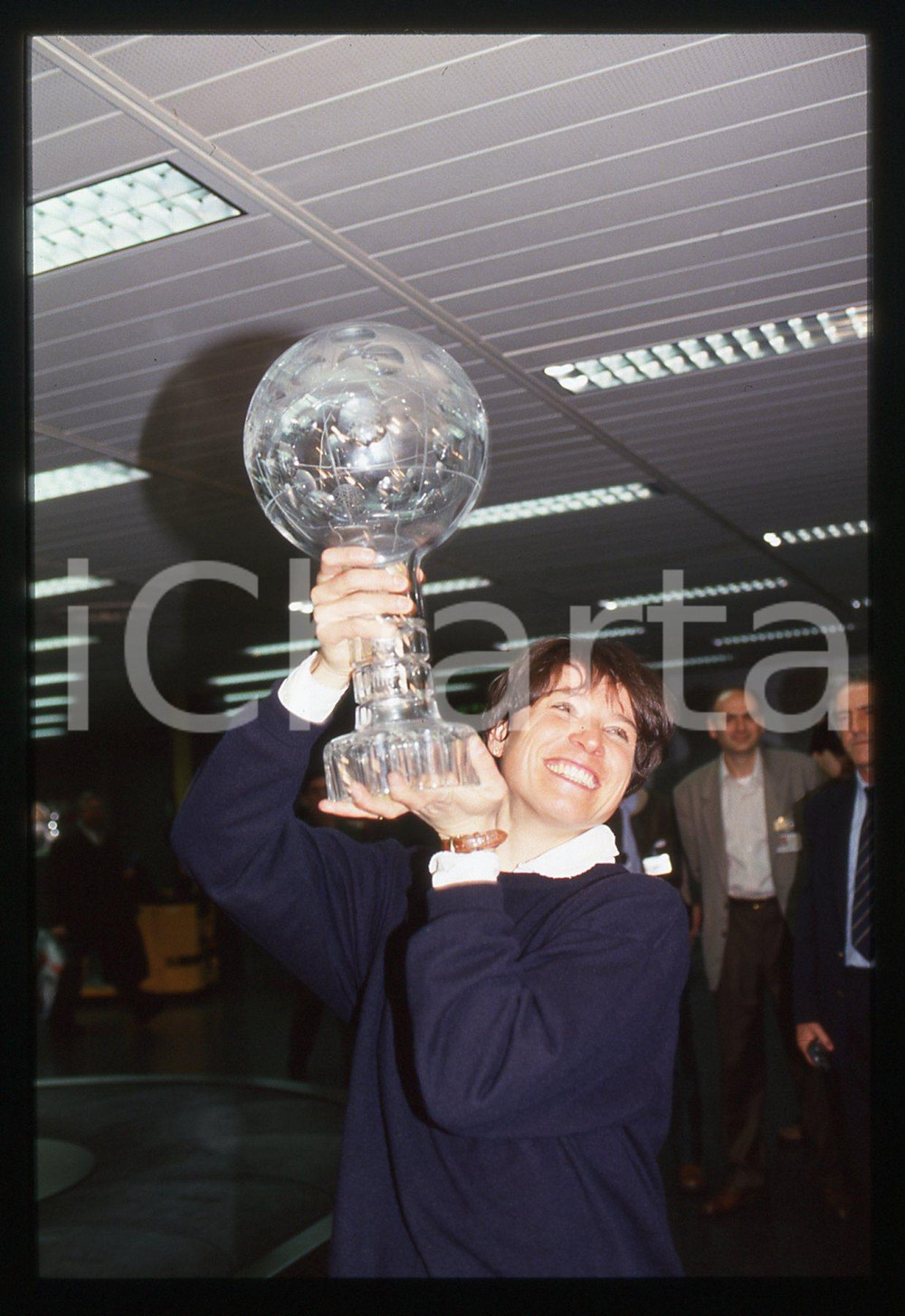 35mm vintage slide* 1996 ITALIA Manuela DI CENTA con Coppa Mondo SCI DI FONDO 15