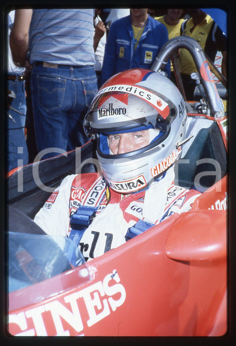 35mm vintage slide* 1982 GP MONZA Mario ANDRETTI su FERRARI 126 C2 ai box