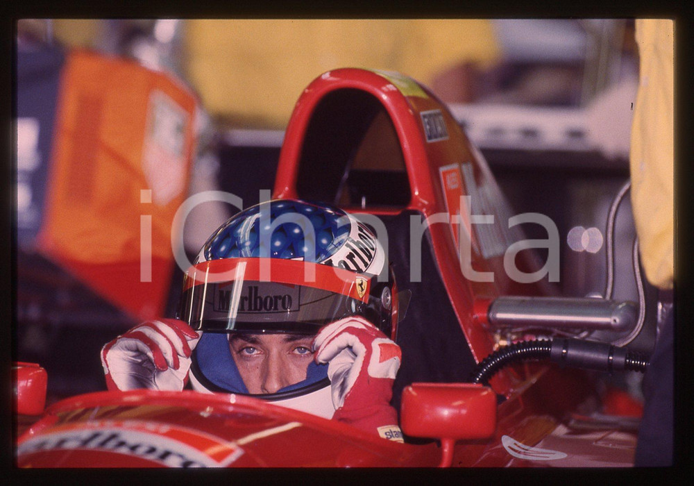35mm vintage slide* 1995 GP SAN MARINO Jean ALESI su FERRARI 412T2 ai box