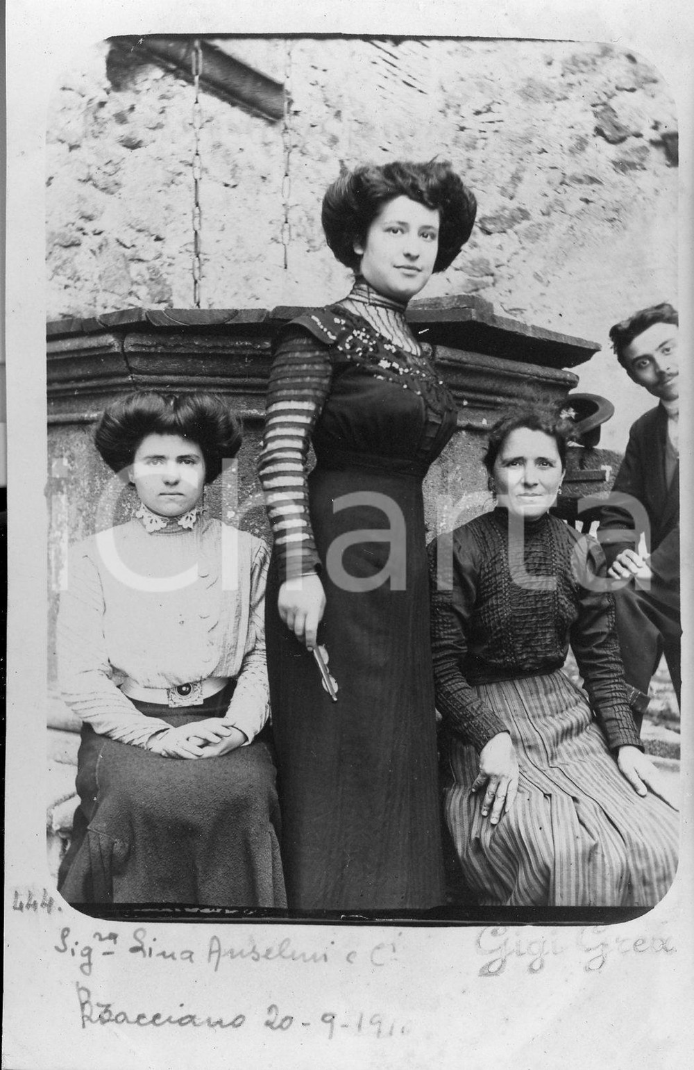 1910 BRACCIANO Ritratto della signorina LINA ANSELMI e familiari *Fotocartolina