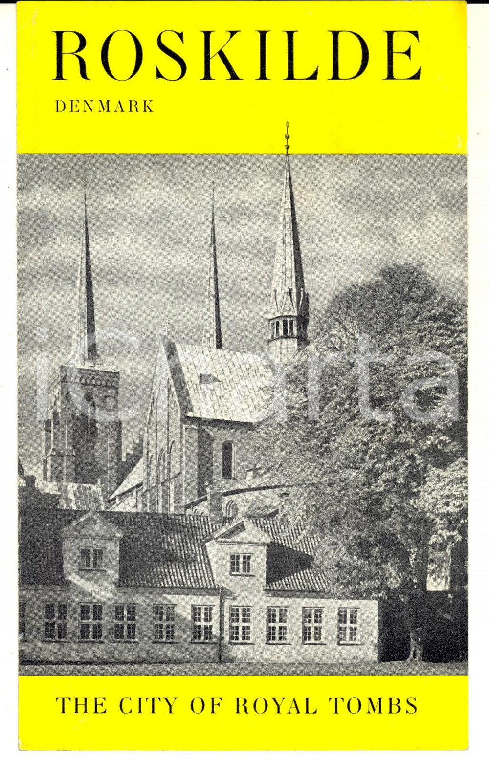 Materiale pubblicitario d’epoca 1957 ROSKILDE DENMARK The city of royals tombs  Pieghevole Illustrato VINTAGE 1
