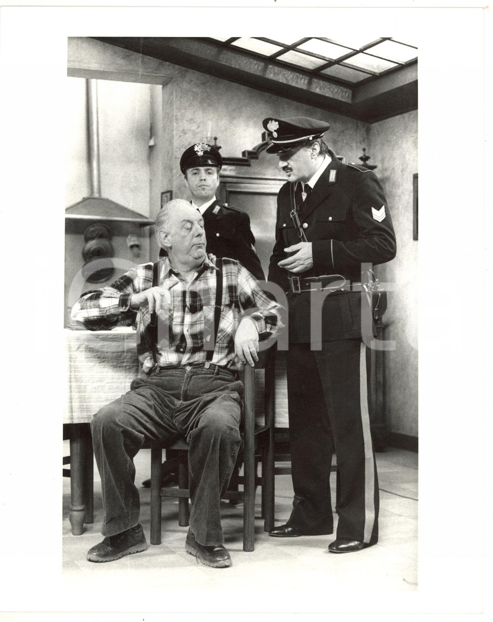 1990 ca TEATRO Dario FO - Sketch comico con Carabinieri *Foto VINTAGE 20x25 cm