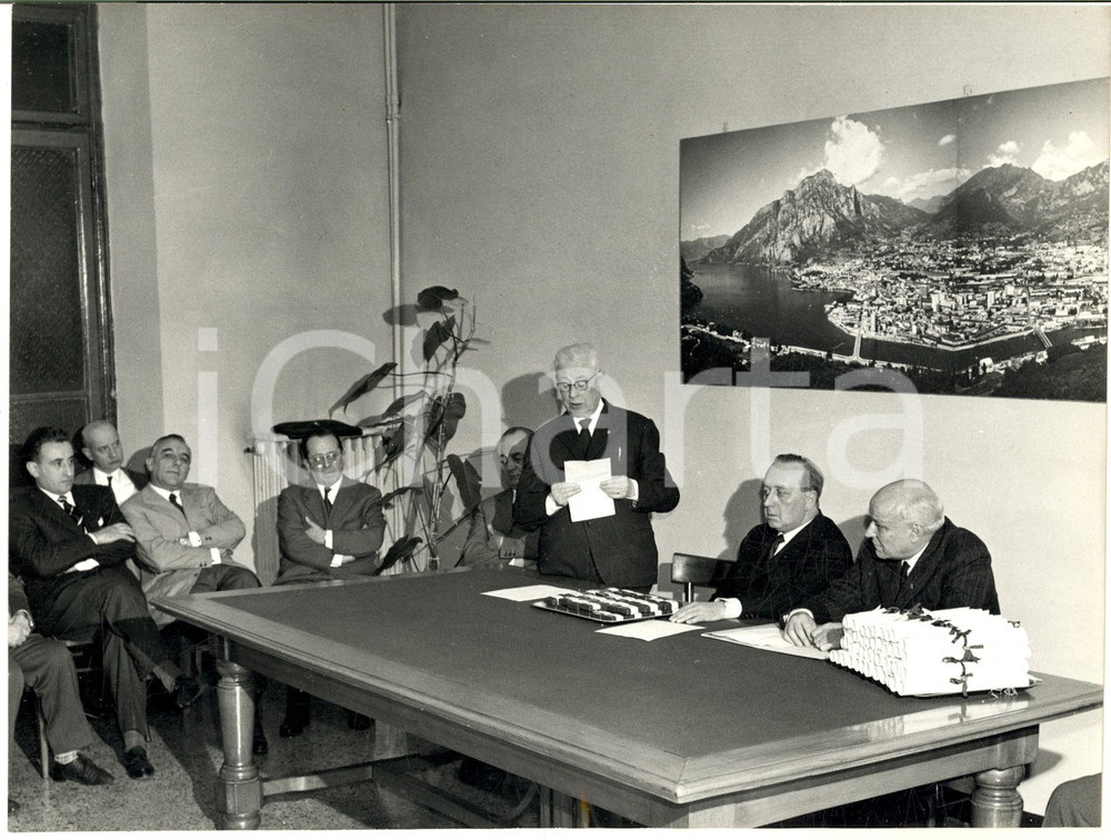 1965 LECCO Acciaieria CALEOTTO Premiazione dipendenti con 30 anni anzianità (8)