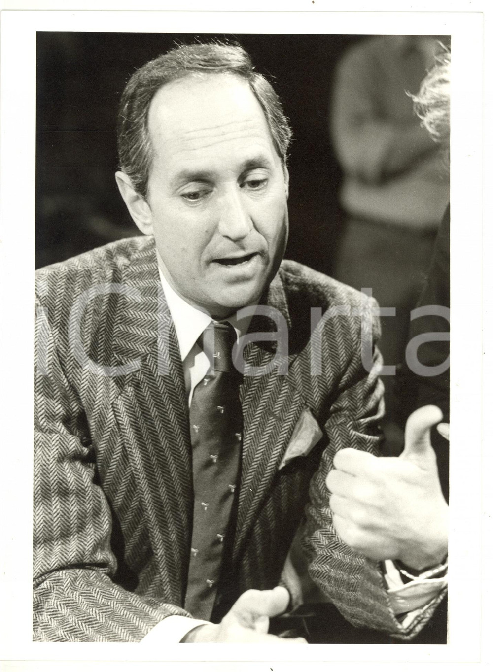 1985 ca COSTUME Ritratto del cantante Neil SEDAKA *Foto VINTAGE 18x24 cm