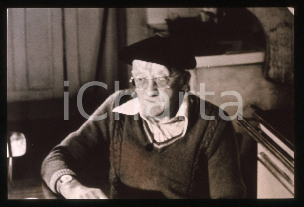 35mm vintage slide*1988 HOTEL TERMINUS Julien FAVET Scena del documentario