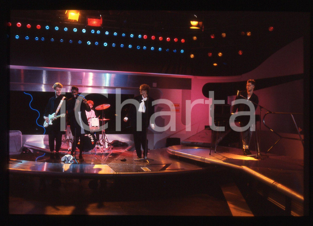 35mm vintage slide* 1986 DISCORING Nicholas WHITECROSS dei KISSING THE PINK (6)