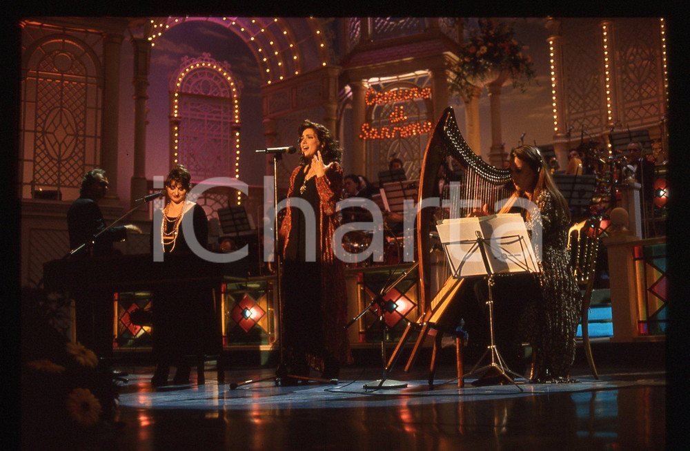 35mm vintage slide* 1993 SANREMO GIOVANI Valeria e Tina NICOLETTA - PAIDEJA (2)