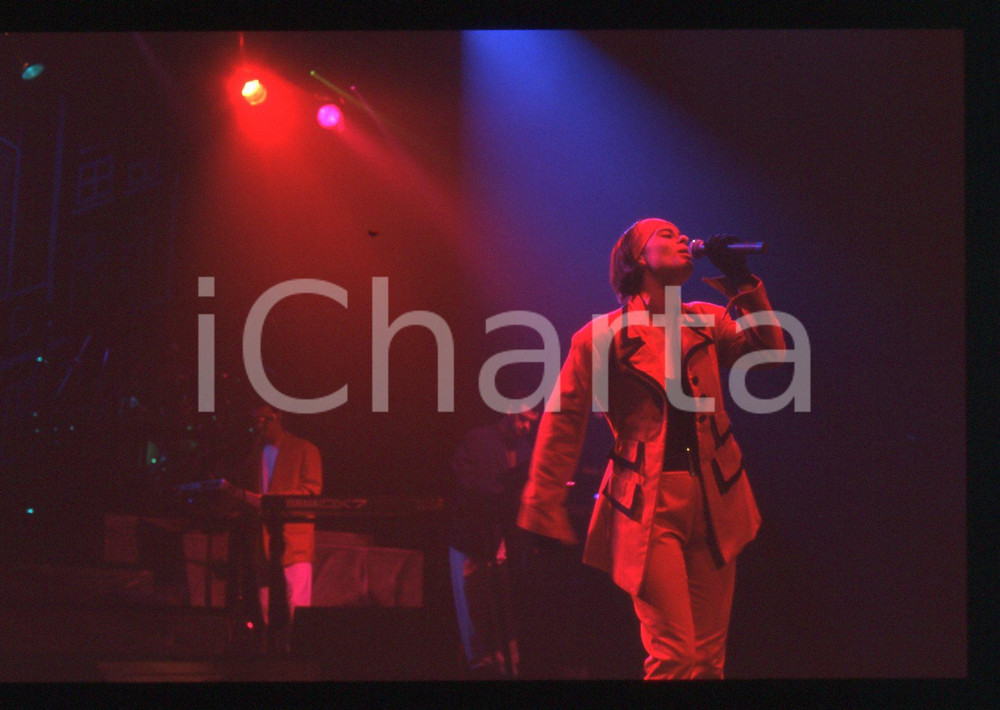 35mm vintage slide* 1990ca MUSICA Lisa STANSFIELD in concerto (32)