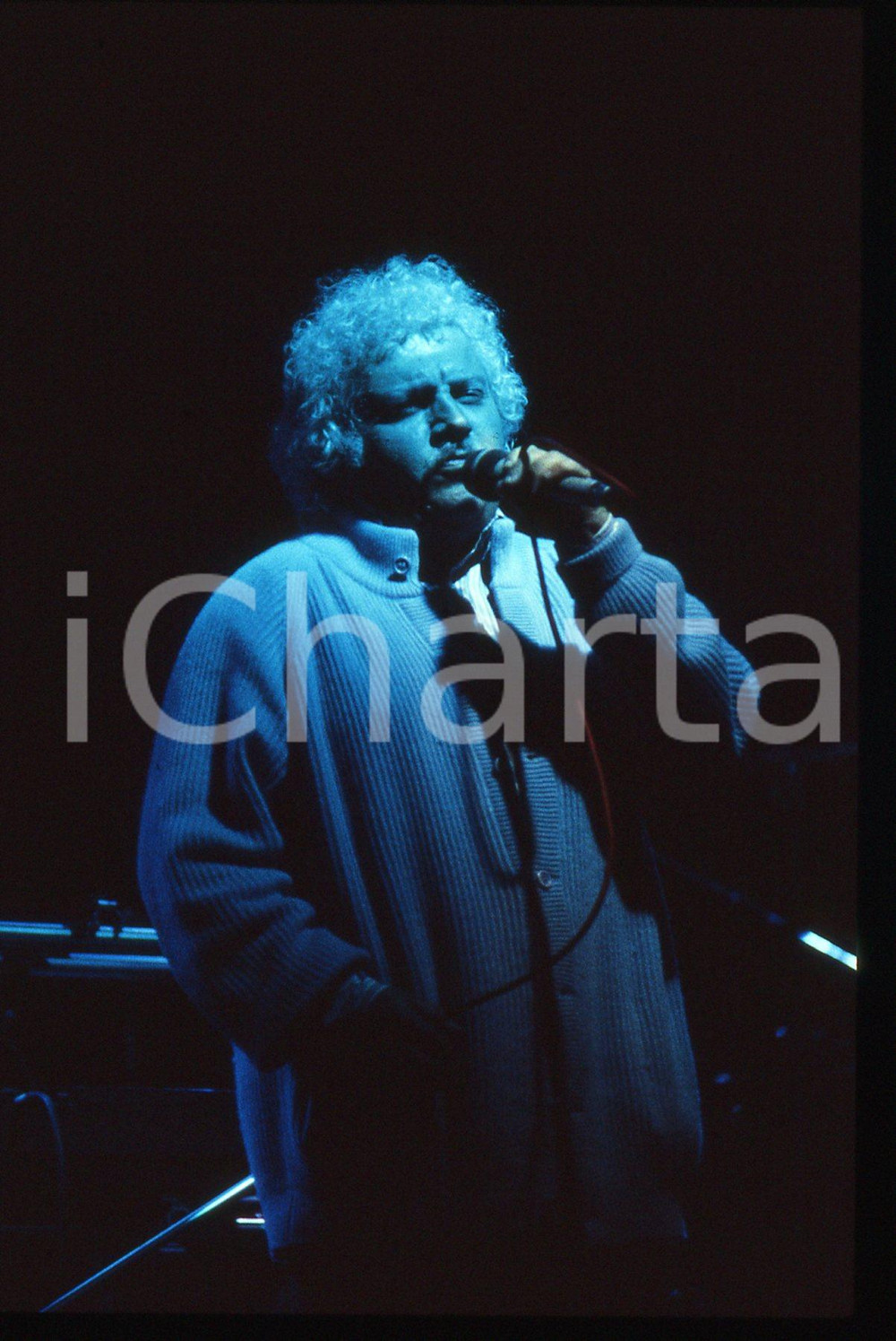 35mm vintage slide* 1990ca ITALIA MUSICA Bruno LAUZI durante un concerto (1)