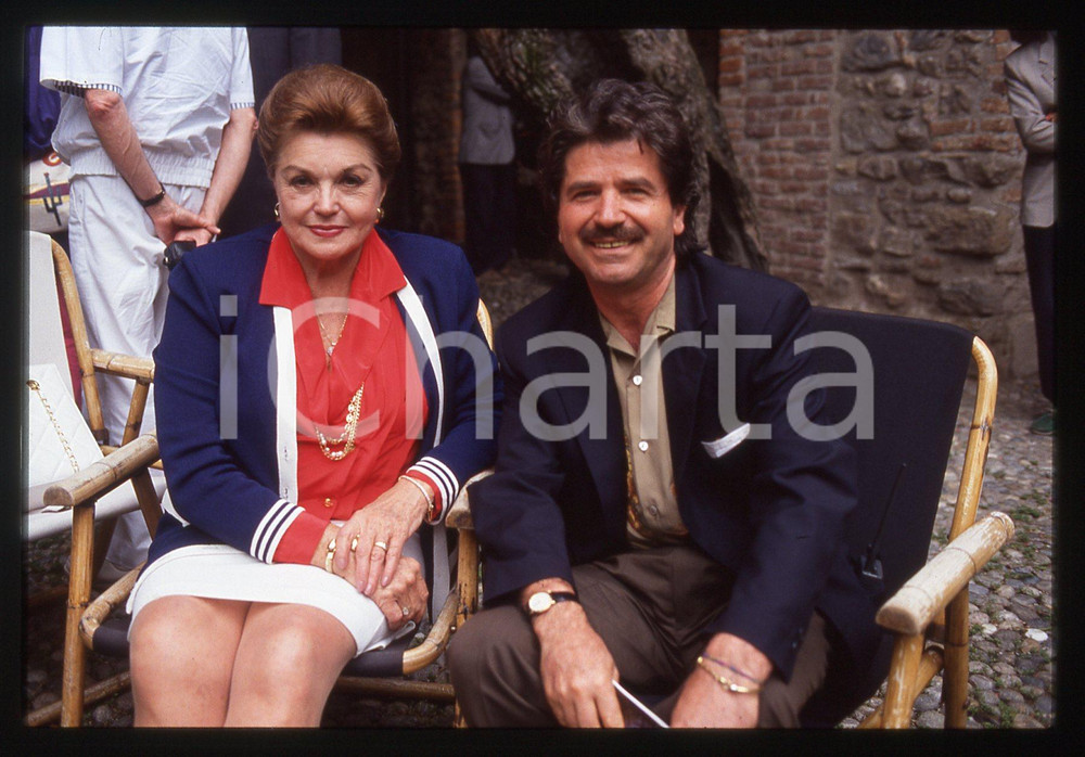 35mm vintage slide* 1991 MILANO Esther WILLIAMS con Rolando ELISEI Ritratto