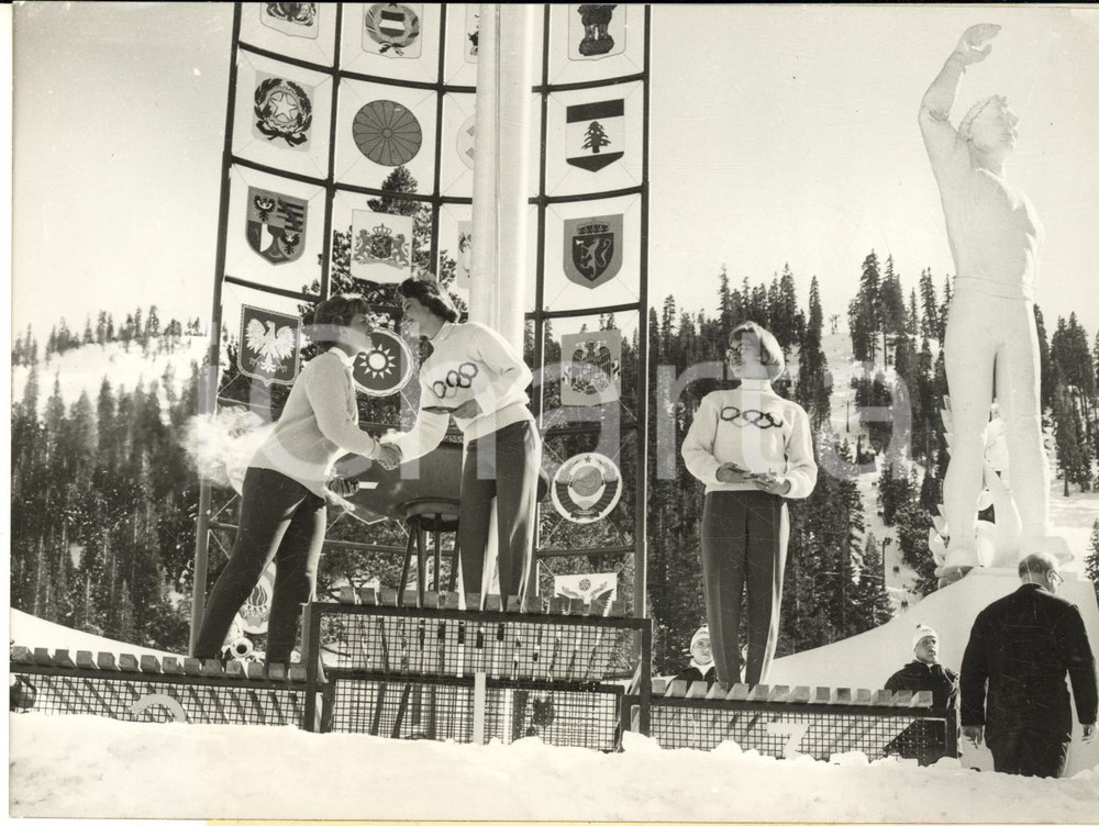 1960 OLIMPIADI SQUAW VALLEY Winter Olympics - Podio del PATTINAGGIO artistico