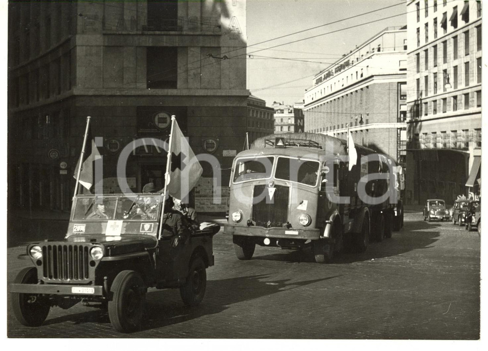1954 ROMA Autocolonna CROCE ROSSA ITALIANA diretta a SALERNO per alluvione