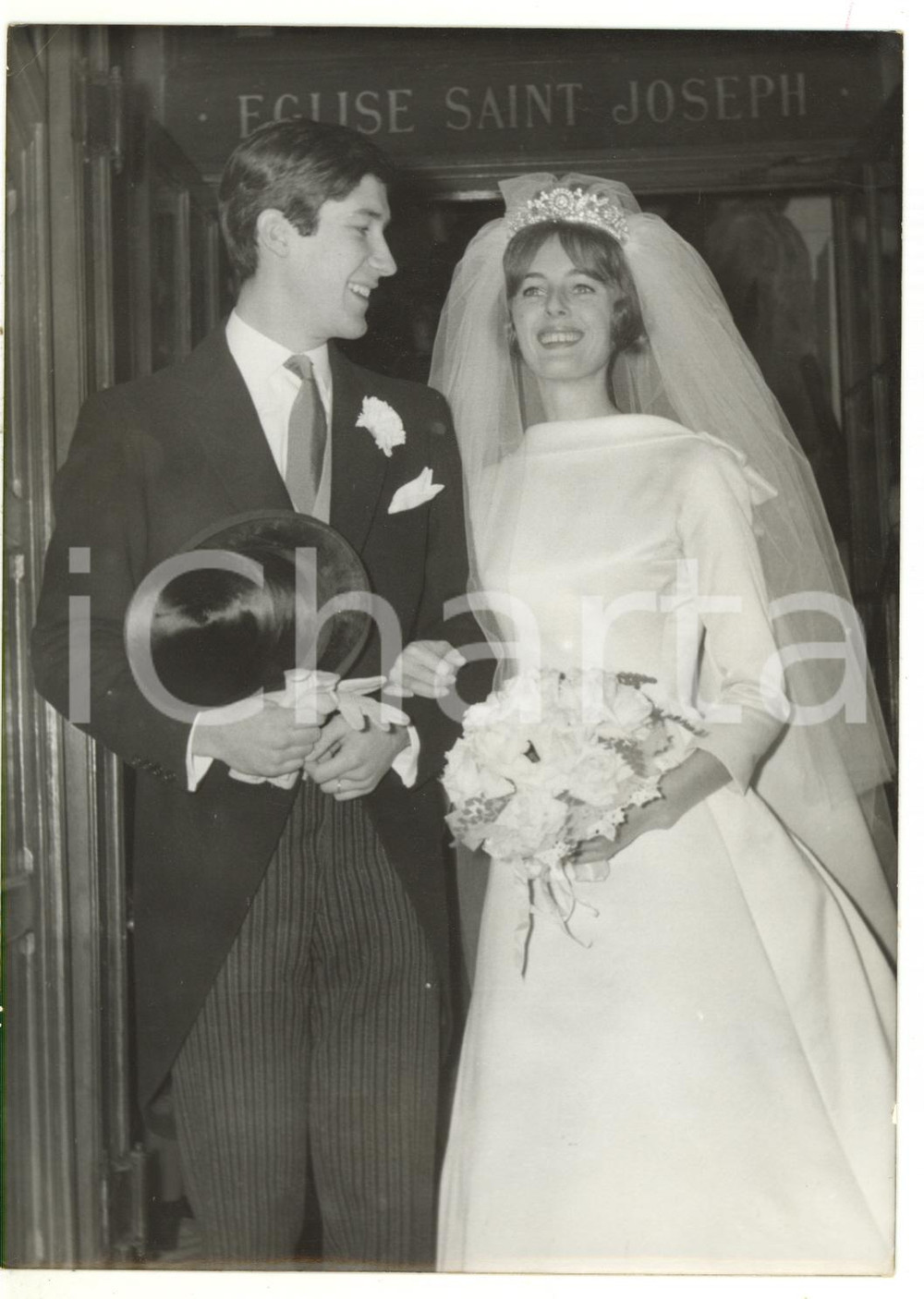 1959 PARIS Église Saint Joseph's - Matrimonio tra Stella JEBB e Joel DE ROSNAY
