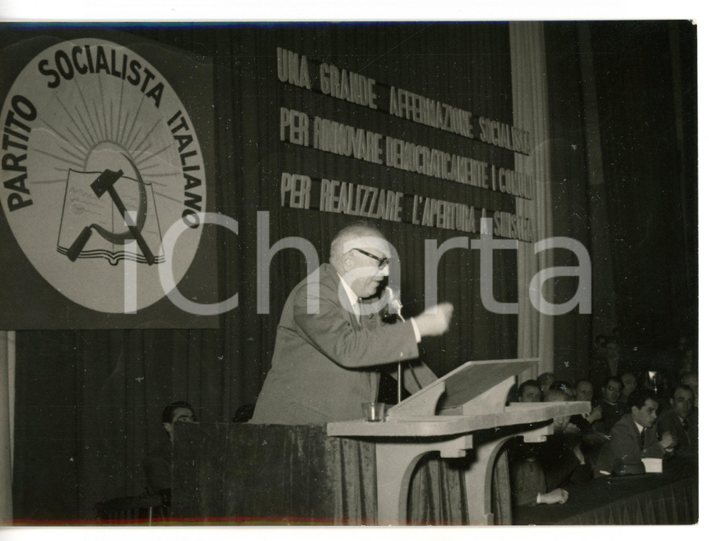 1956 TORINO Teatro Alfieri - Pietro NENNI illustra programma elettorale PSI