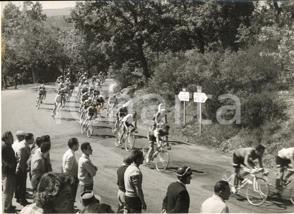 1955 CICLISMO GIRO D'ITALIA LE ROURET (F) Passaggio della corsa *Foto 18x13 cm