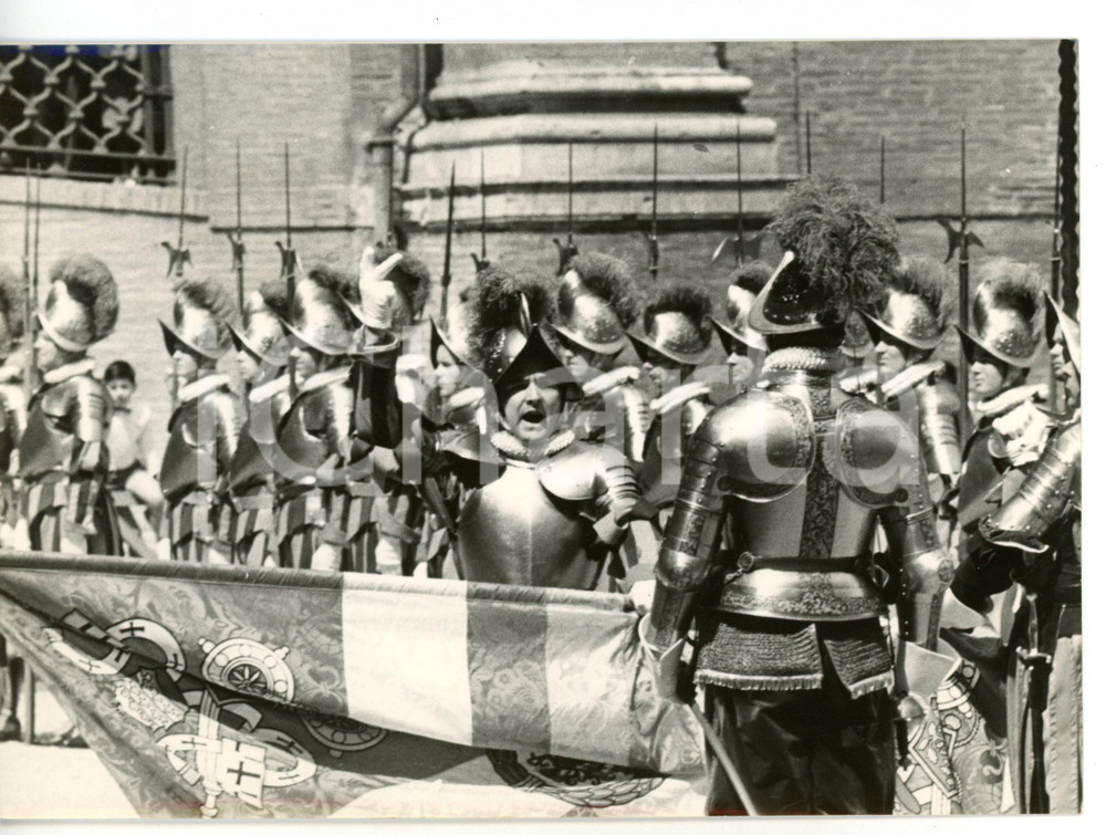1958 CITTÀ DEL VATICANO Cerimonia di insediamento nuove Guardie Svizzere *Foto