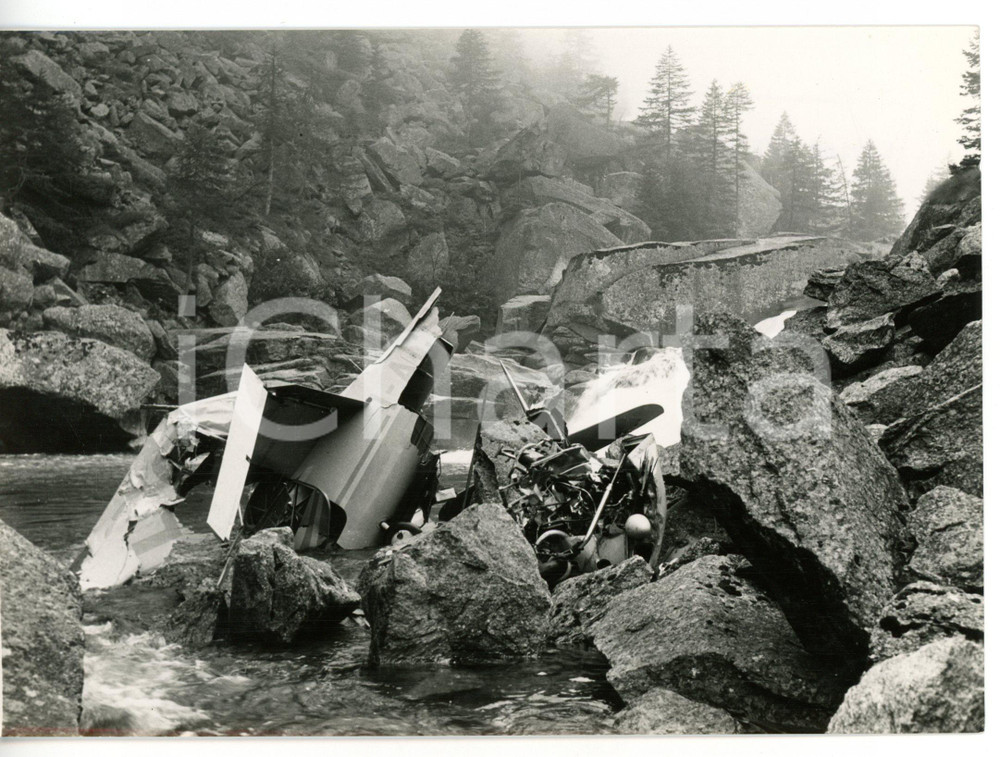 1960 DISASTRO AEREO CERESOLE REALE (TO) Macerie aereo da turismo precipitato