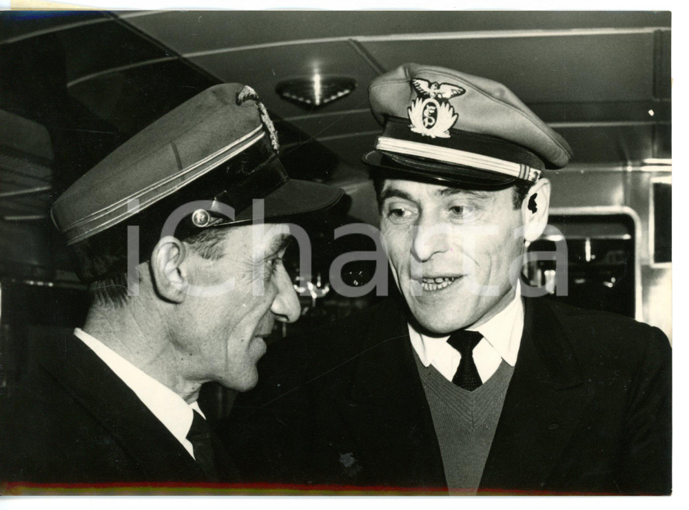 1953 TORINO Capistazione con nuovo berretto FFSS *Fotografia 18x13 cm