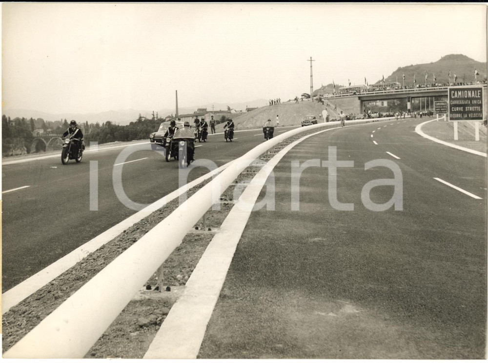 1958 SERRAVALLE SCRIVIA Inaugurazione tratto autostrada Serravalle-Milano - Foto