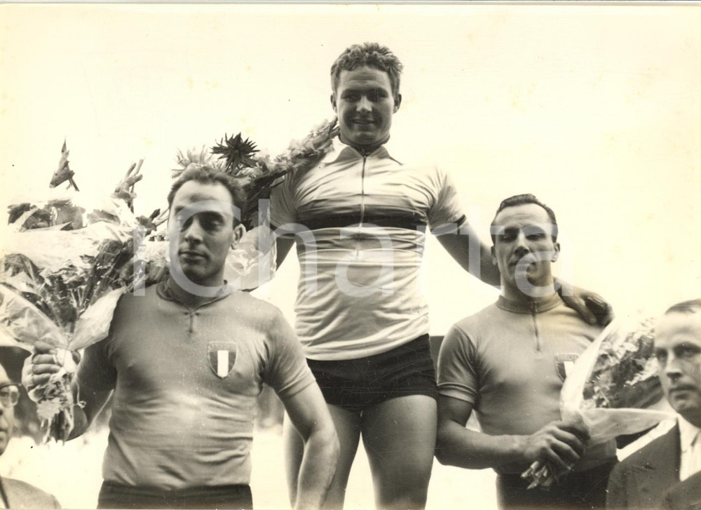 Fotografia d epoca originale 1958 PARIS CICLISMO MONDIALI VELOCITÃ€ Enzo SACCHI Michel ROUSSEAU Antonio MASPES 1