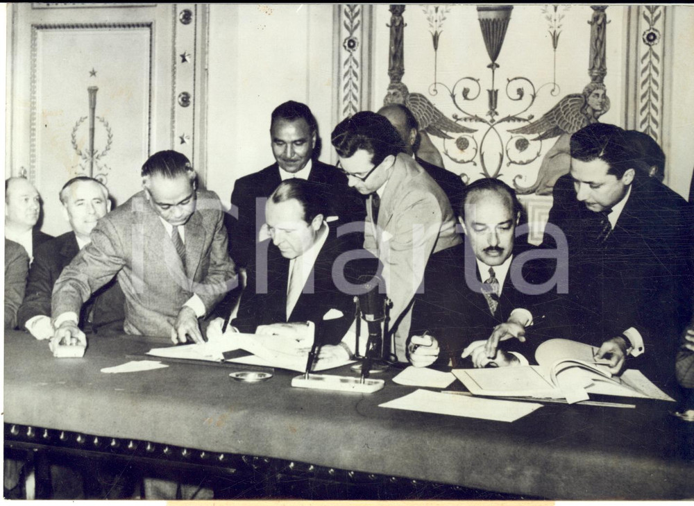 1959 CAIRO Signing of Anglo-Egyptian financial agreement - Photo 18x13 cm