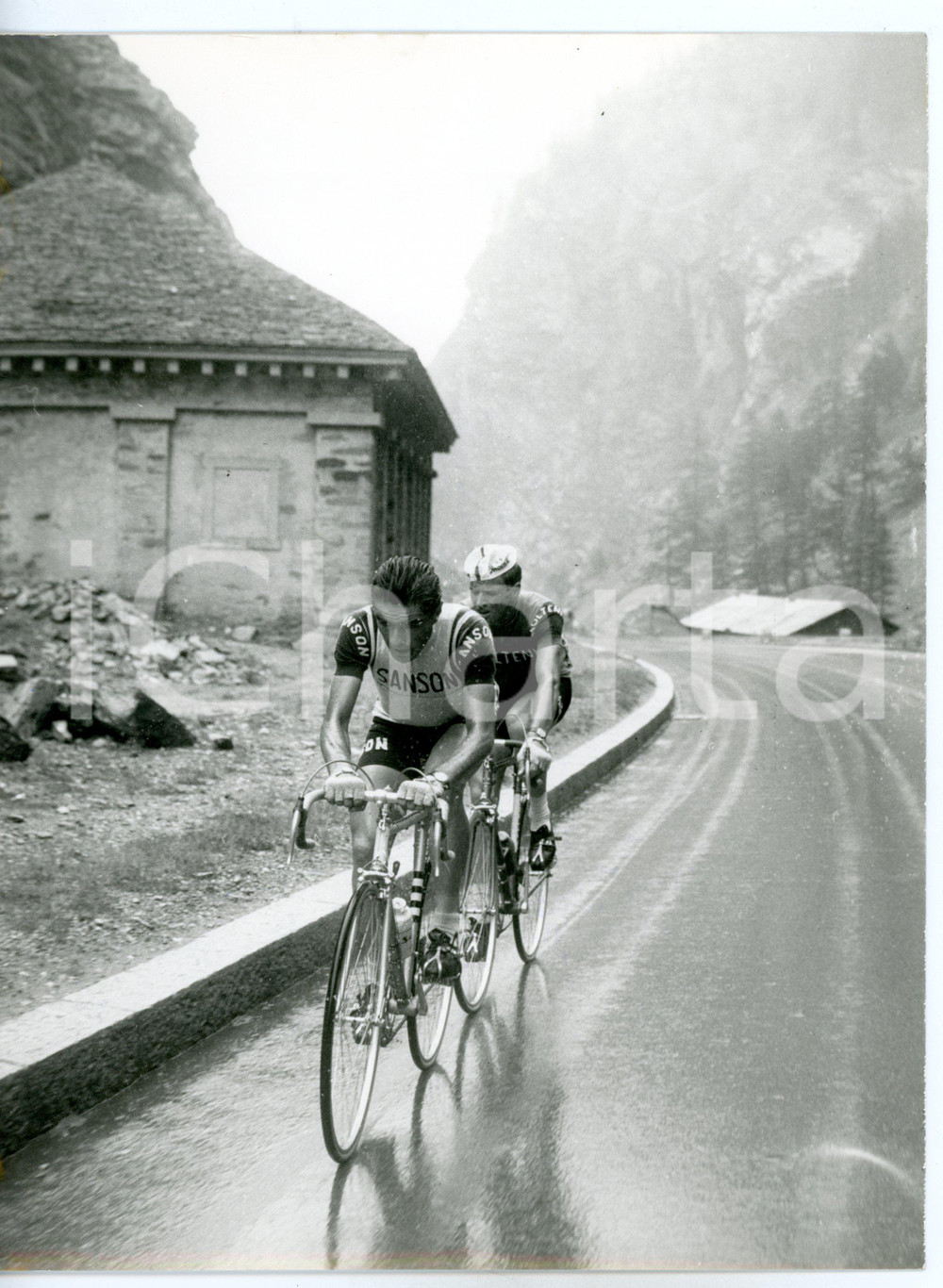 1965 SAAS-FEE GIRO D'ITALIA CICLISMO René BINGGELI e Antonio BAILETTI in azione