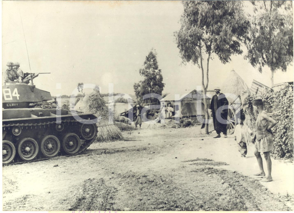 1954 TIFELT (MAROC) Carri armati tra le capanne contro i ribelli *Foto 18x13 cm