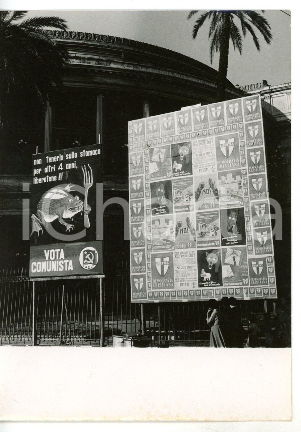 1958 PALERMO Elezioni - Propaganda elettorale PCI / DEMOCRAZIA CRISTIANA *Foto Fotografia d'epoca.  CONDIZIONI: G FORMATO: 13x18 cm     originale e autentica 1