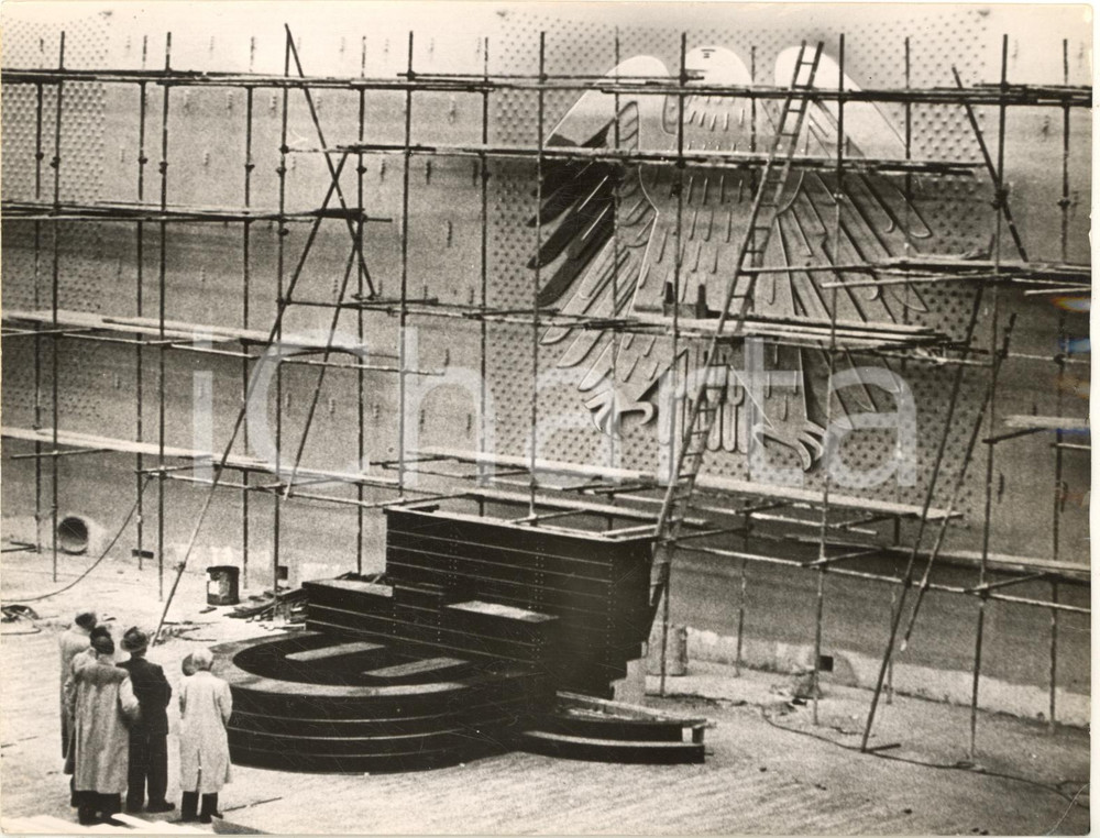 1953 GERMANY Construction of Federal Eagle to the assembly of German Federation