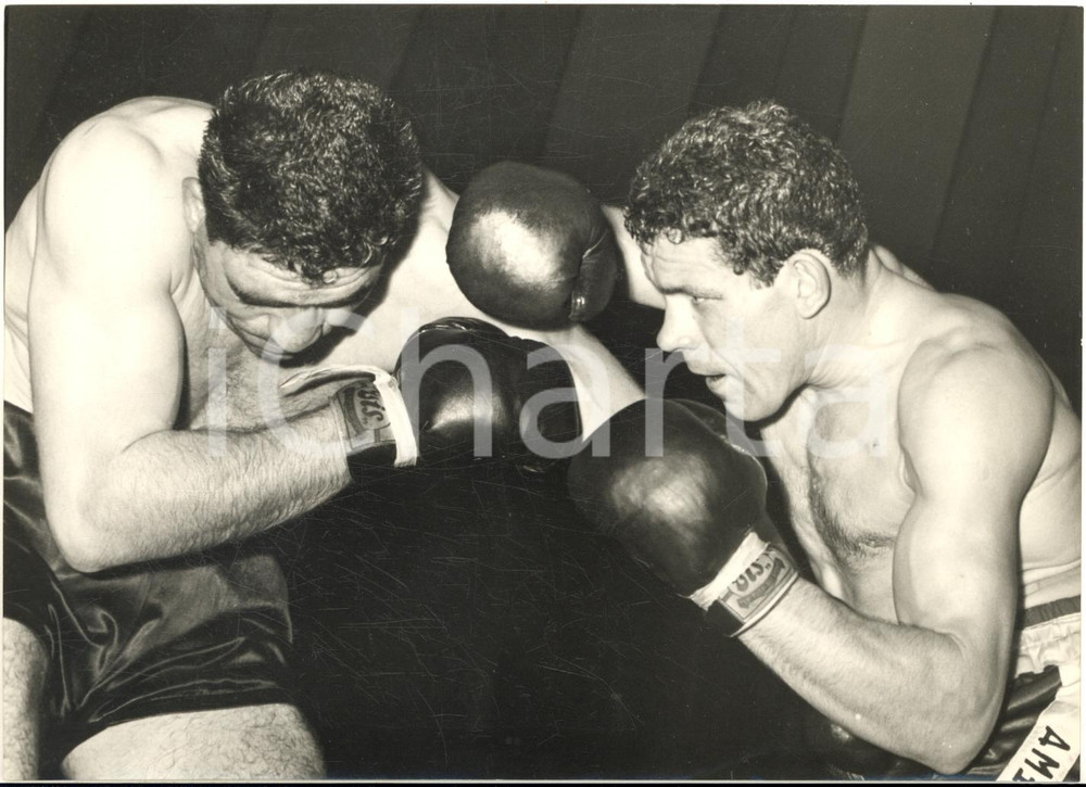 1957 BOLOGNA BOXE Palazzo dello Sport - José GONZALEZ batte Franco CAVICCHI 
