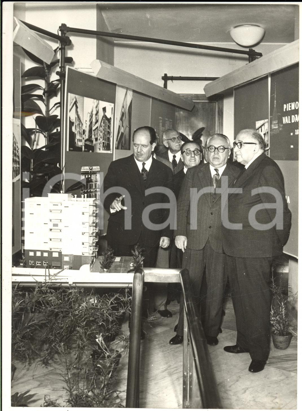 1958 ROMA Adone ZOLI alla Mostra Istituto Nazionale Finanziamento Ricostruzione
