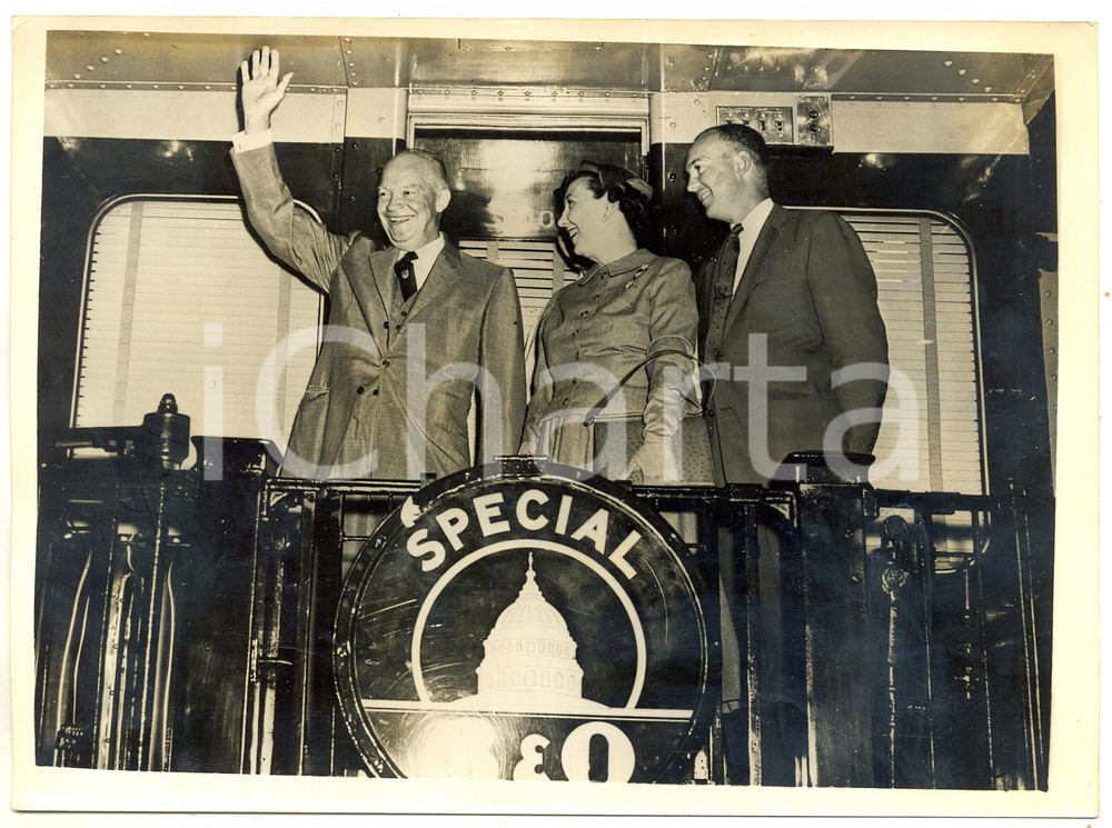 1956 WASHINGTON DC John and Dwight D. EISENHOWER Mamie Geneva DOUD on train