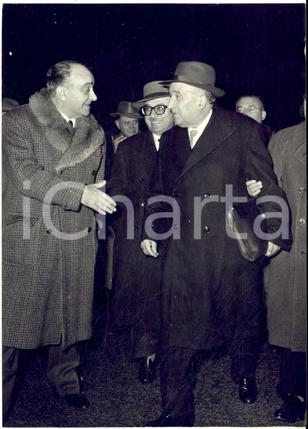 1957 ROMA Adone ZOLI al ritorno dalla Conferenza di Parigi - Foto 13x18 cm
