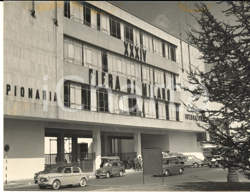 1956 MILANO Fiera Campionaria - Preparativi per l'inaugurazione *Foto 18x13 cm