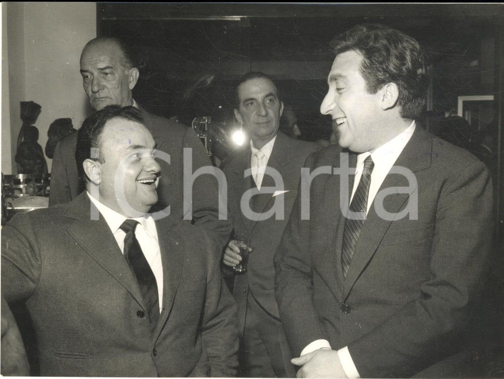 1964 VIAREGGIO Premio "Burlamacco d'Oro" - Il cantante Luciano TAJOLI - Foto