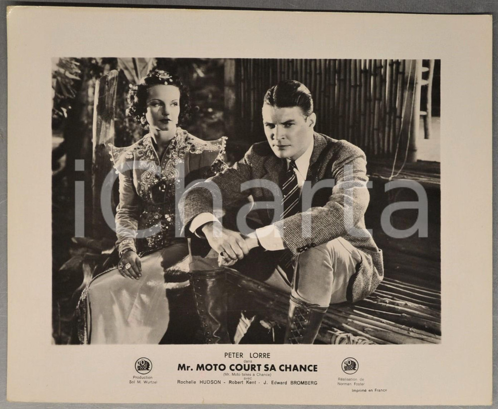 1938 CINEMA Film "Mr. Moto court sa chance" Robert KENT Rochelle HUDSON (1) Fotografia d'epoca.CONDIZIONI: G (ma minimo strappo al margine inferiore)FORMATO: 30x24 cm   originale e autentica 0