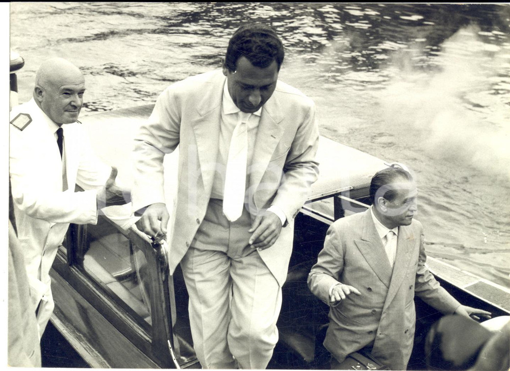 1956 VENEZIA Mostra del Cinema - Arrivo di Alberto SORDI - Foto 18x13 cm