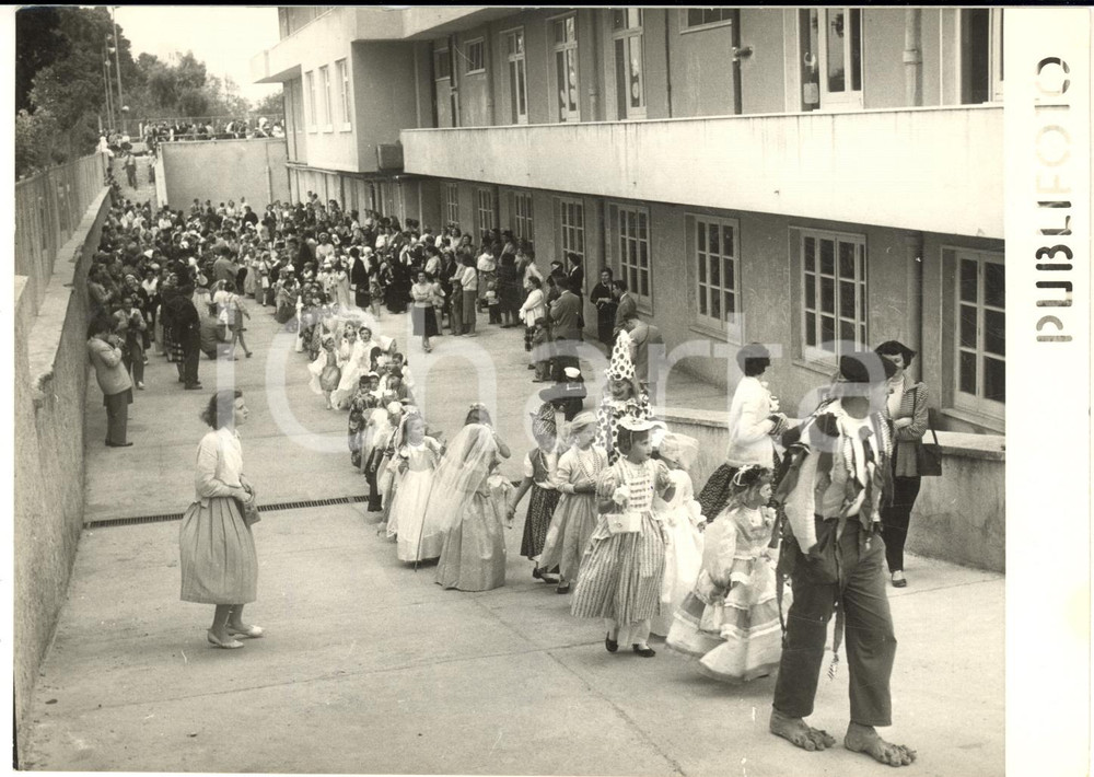 1957 NAPOLI Forrest Sherman School - Sfilata alunni per Halloween *Foto 18x13 cm