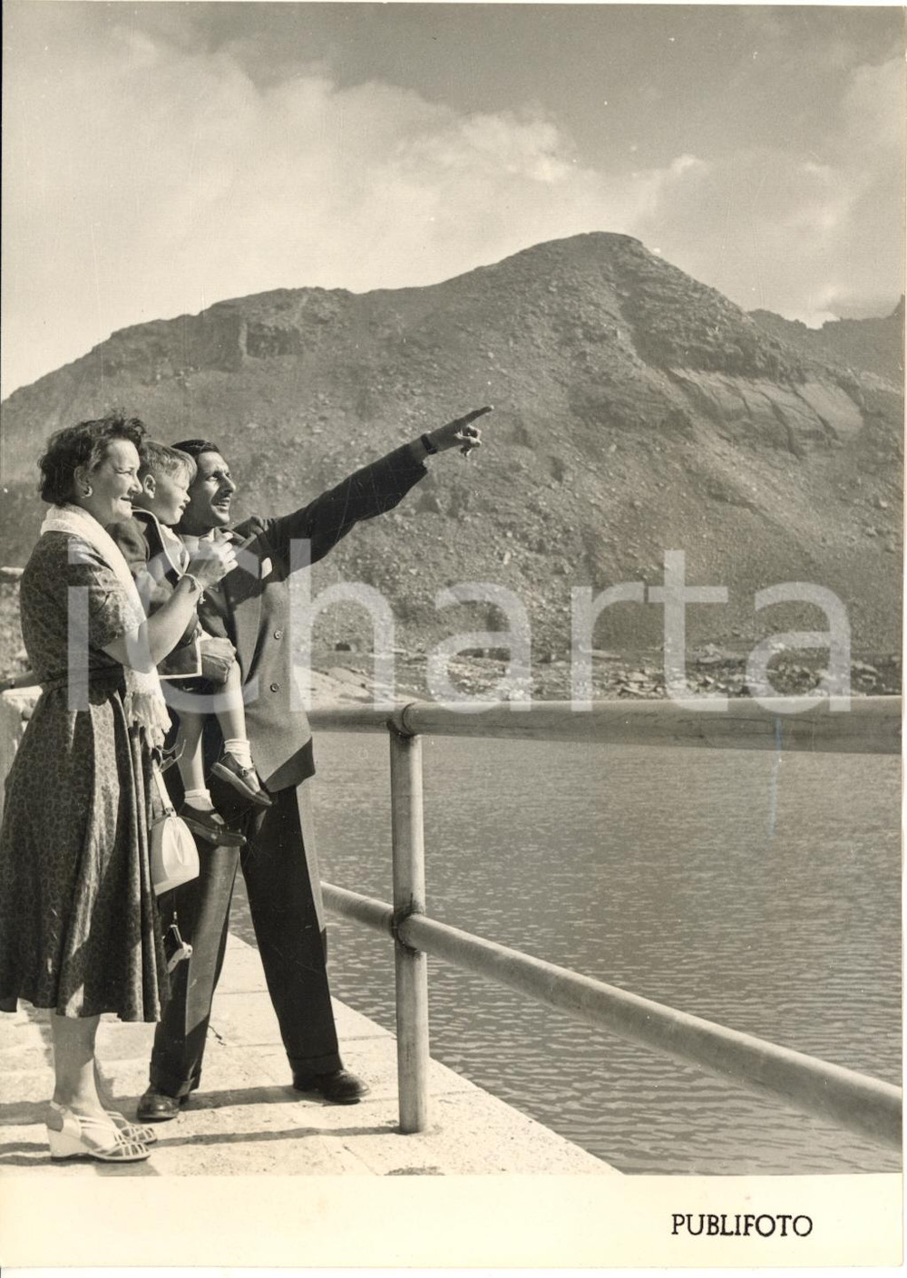 1953 COLLE GALISIA Ex partigiano Alfred SOUTHON sul luogo della tragedia *Foto