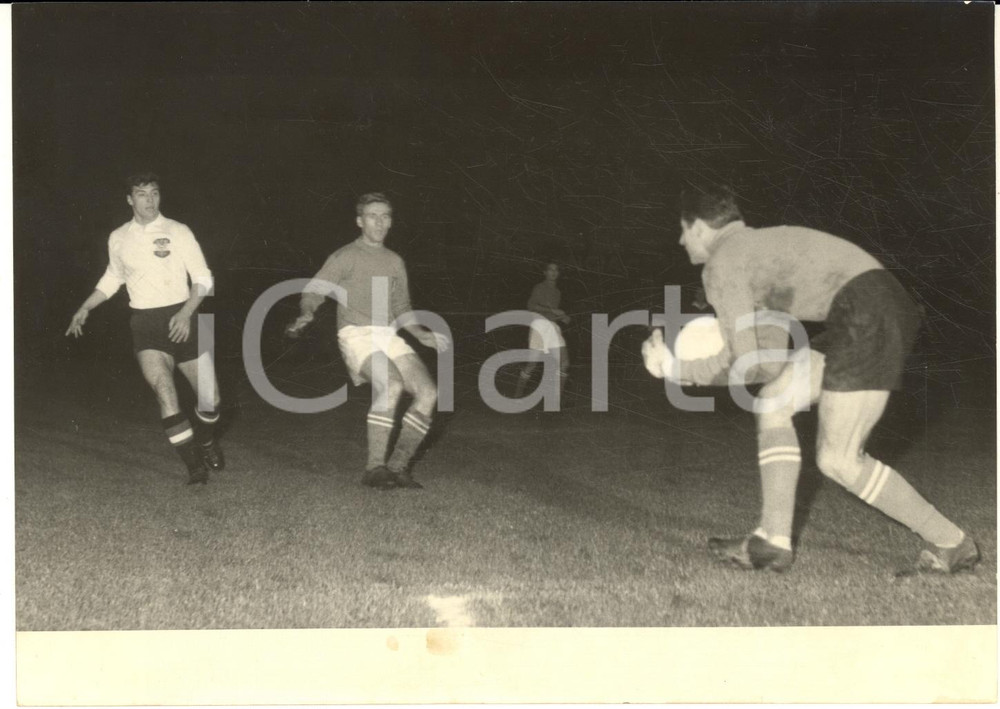 1963 TORINO NAZIONALE CALCIO ITALIA-AUSTRIA Azione in area *Foto 18x13 cm