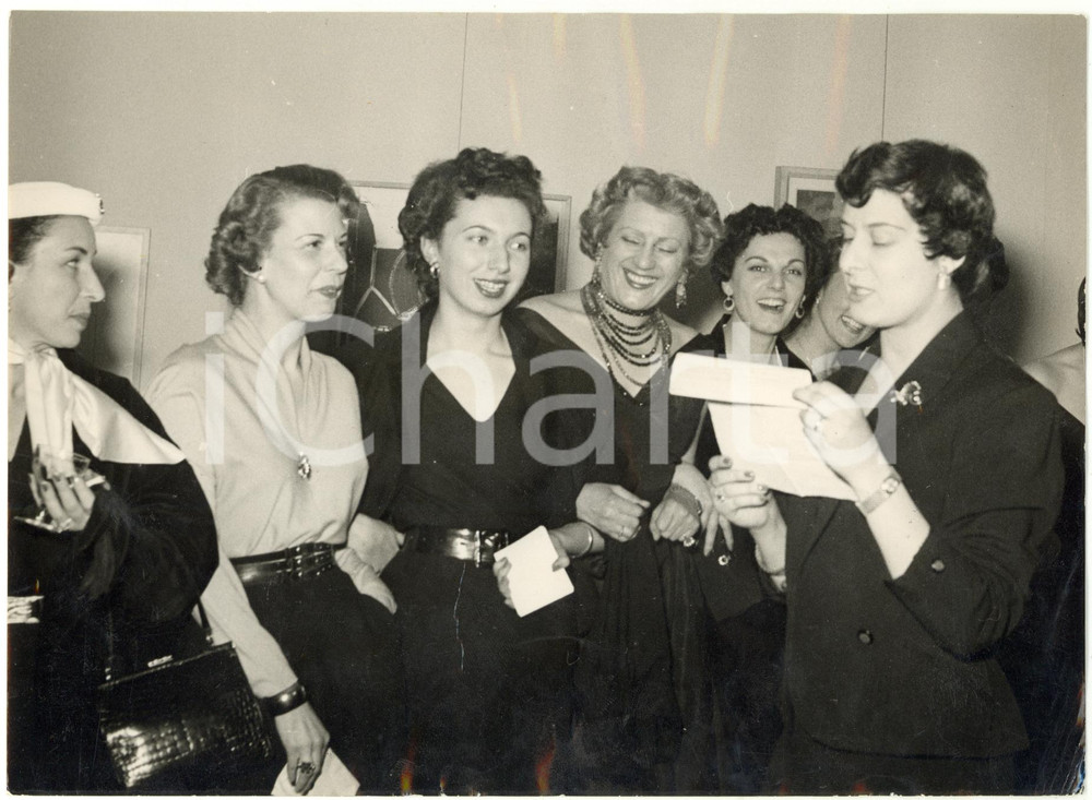1954 TORINO Inaugurazione del CLUB DELLE INDOSSATRICI - Gruppo di modelle *Foto