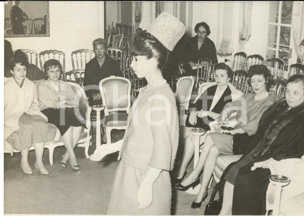 1960 PARIS MODA Maison DIOR - Sfilata per le figlie di Nikita KRUSCEV *Foto