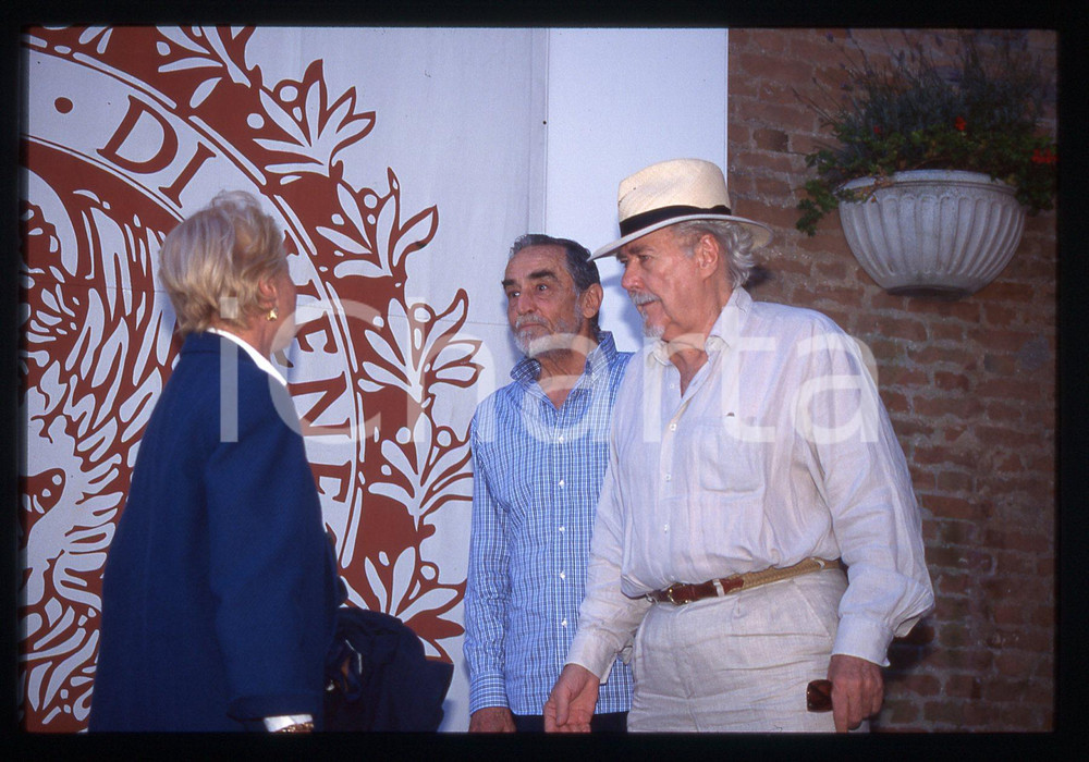 Fotografia d epoca originale 35mm vintage slide 1996 VENEZIA Vittorio GASSMAN Robert ALTMAN Michèle MORGAN 2 1